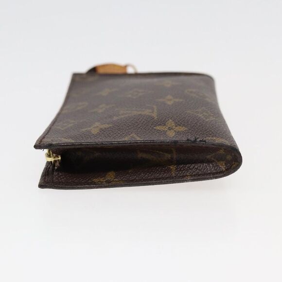 Pre Loved louis vuitton Women Monogram Pouches - Picture 3 of 8